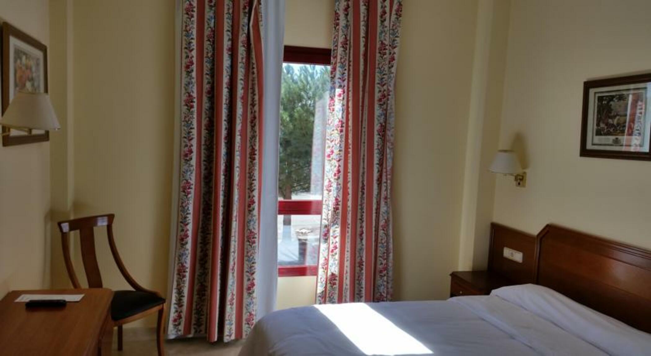 Hotel Humanes Humanes de Madrid Bagian luar foto